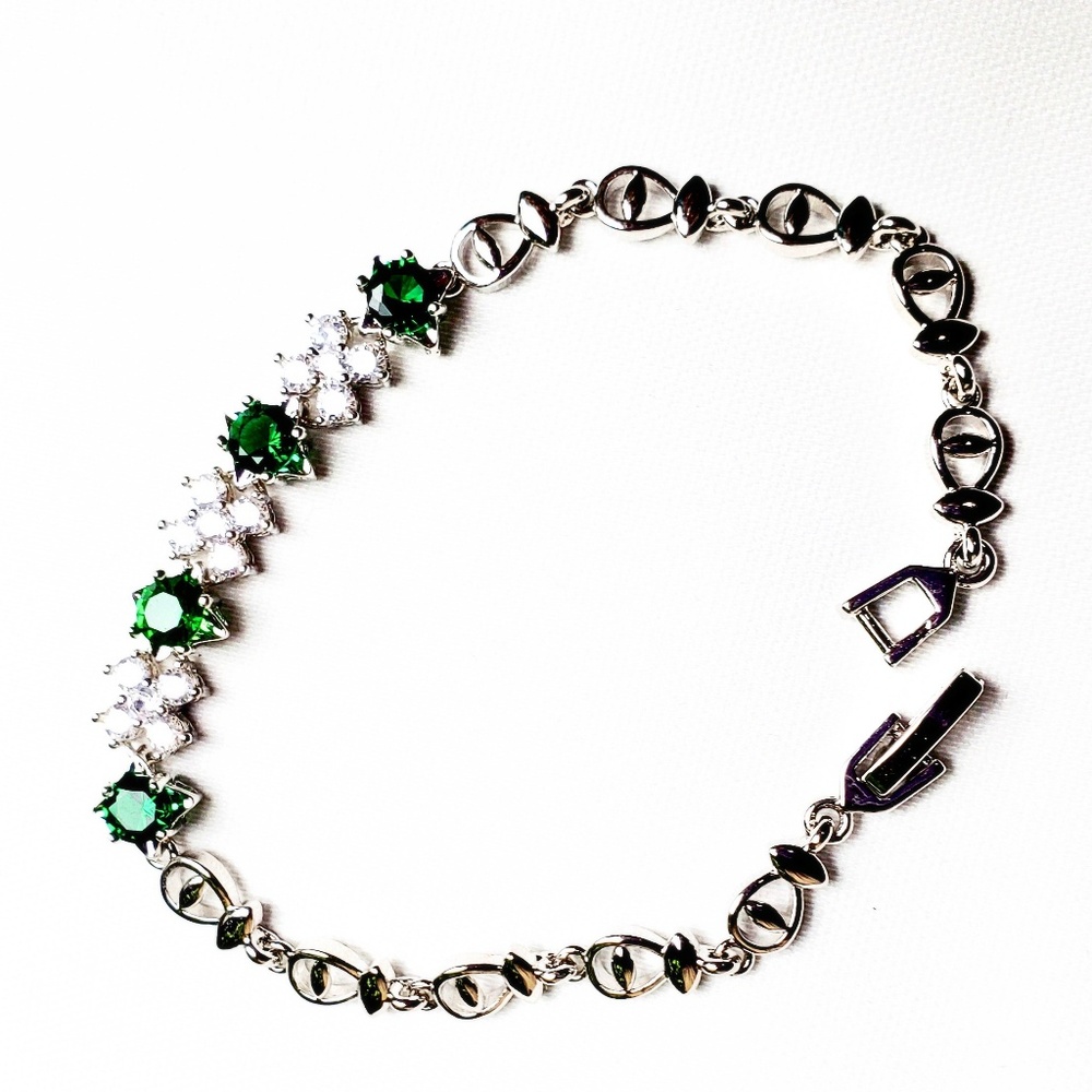 💥Last 1💥 Green Emerald Silver Plated Bracelet